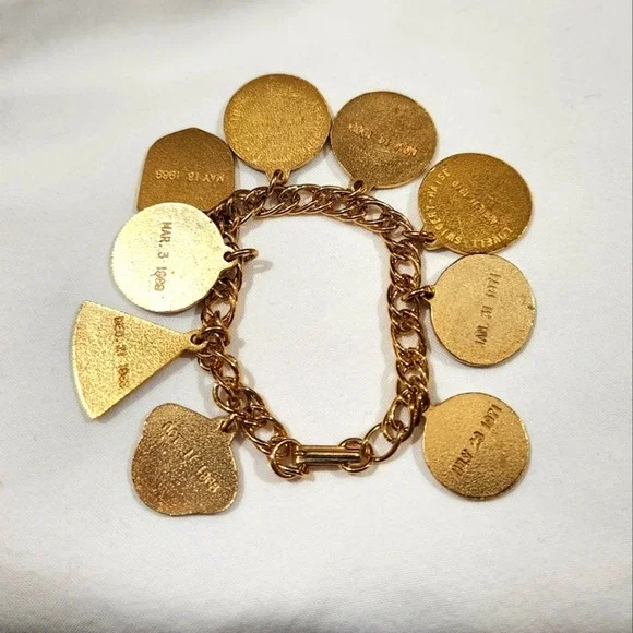 Rare Authentic Vintage NASA Charm Bracelet Apollo Moon Mission Astronauts Names - Picture 7 of 14